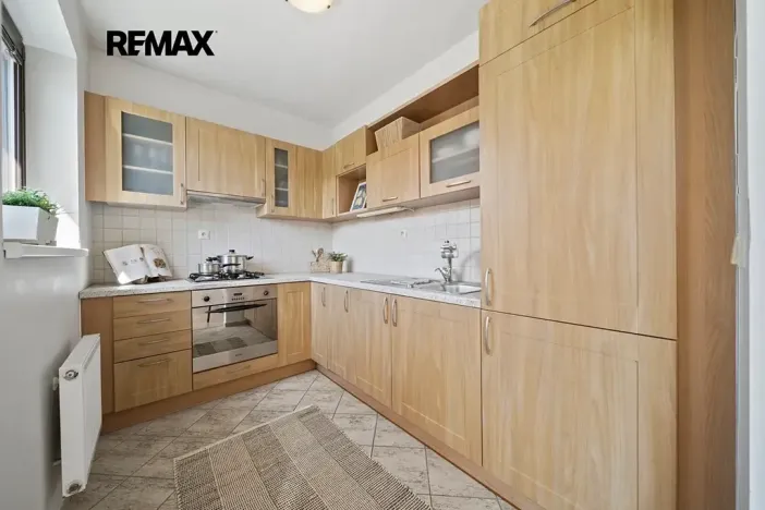 Prodej bytu 2+kk, Brno, Podbělová, 43 m2