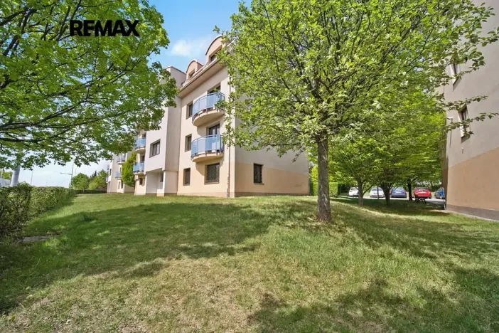 Prodej bytu 2+kk, Brno, Podbělová, 43 m2