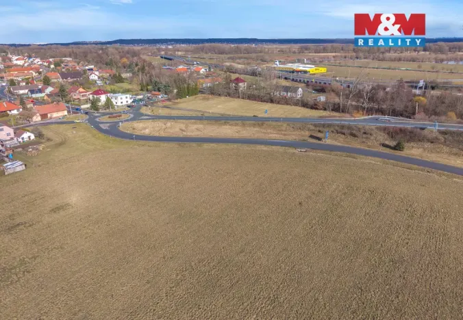 Prodej komerčního pozemku, Opatovice nad Labem, 8413 m2