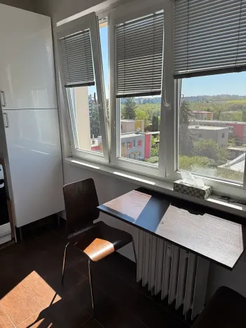 Pronájem bytu 1+1, Praha - Záběhlice, Zvonková, 36 m2