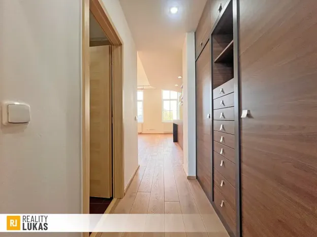 Pronájem bytu 3+kk, Ostrava, Mírová, 95 m2