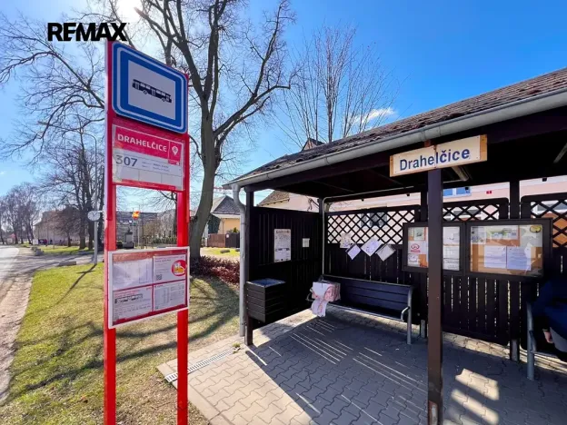 Pronájem atypického bytu, Drahelčice, V Brance, 164 m2