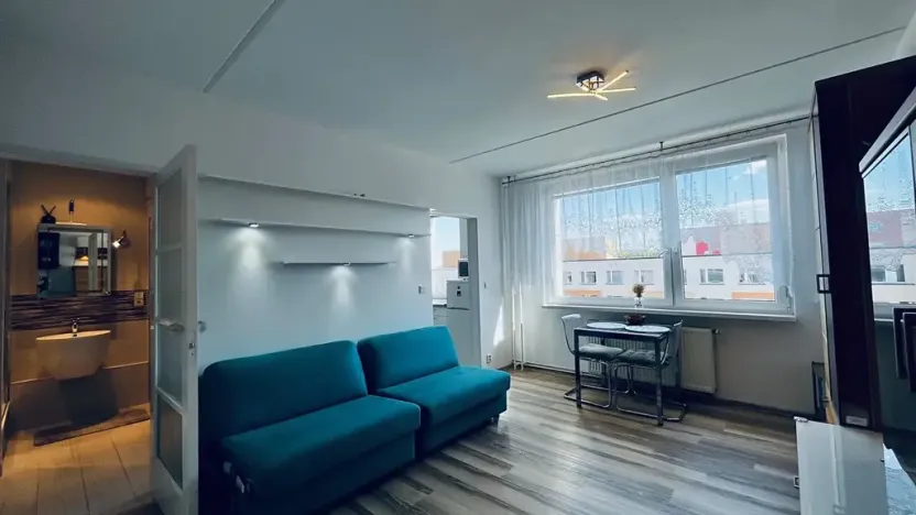 Pronájem bytu 1+1, Praha - Hostivař, Chudenická, 39 m2