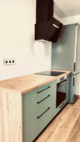 Pronájem bytu 2+kk, Praha - Kobylisy, Taussigova, 48 m2