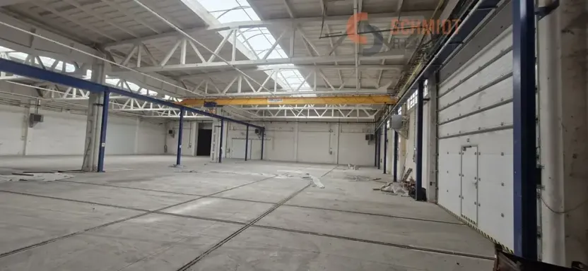 Pronájem výrobních prostor, Lednice, Komenského, 1300 m2