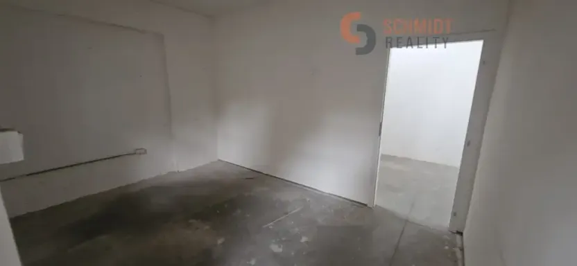 Pronájem výrobních prostor, Lednice, Komenského, 1300 m2