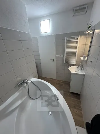 Pronájem bytu 3+1, Strakonice, Luční, 84 m2