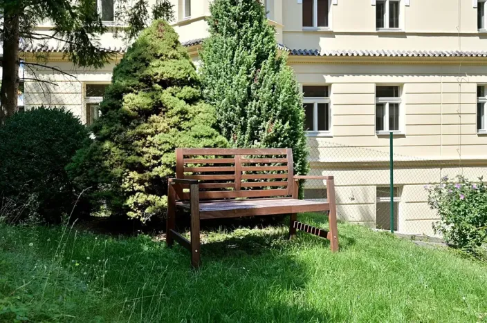 Pronájem bytu 1+kk, Praha - Smíchov, Na Březince, 32 m2