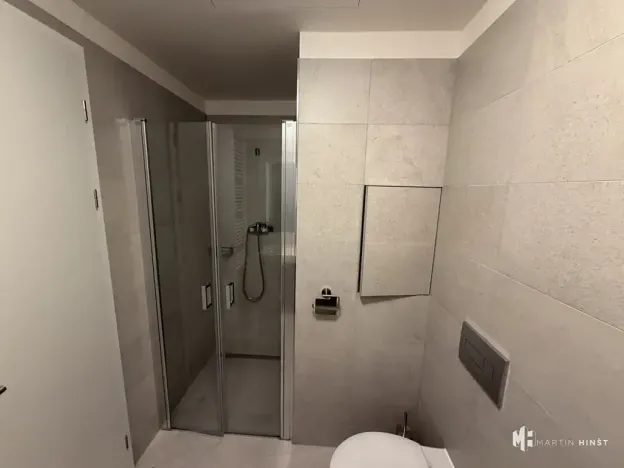 Pronájem bytu 1+kk, Praha - Hloubětín, Poděbradská, 35 m2