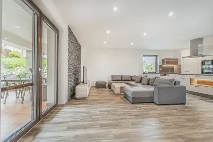Prodej rodinného domu, Cvrčovice, Školní, 158 m2