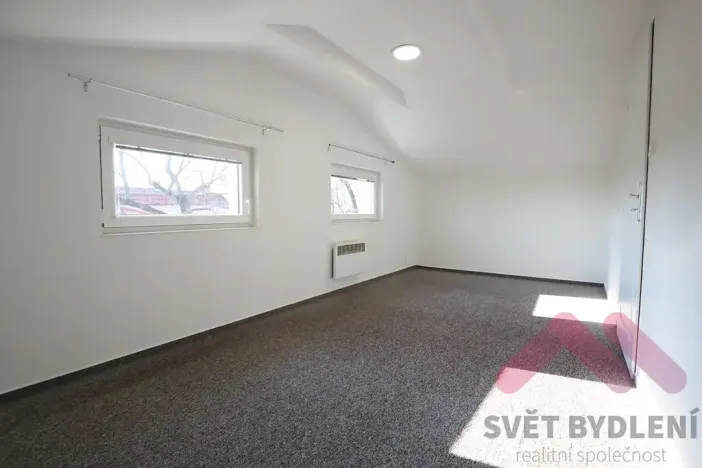Pronájem bytu 2+kk, Praha - Slivenec, Pod rybníkem, 48 m2