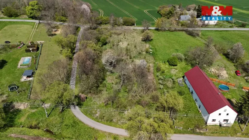 Prodej pozemku pro bydlení, Liptaň - Horní Povelice, 4832 m2