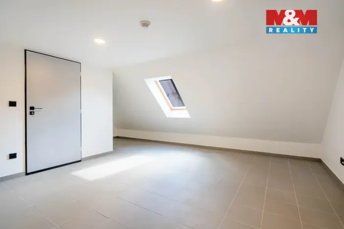 Prodej rodinného domu, Beroun, V Lukách, 150 m2