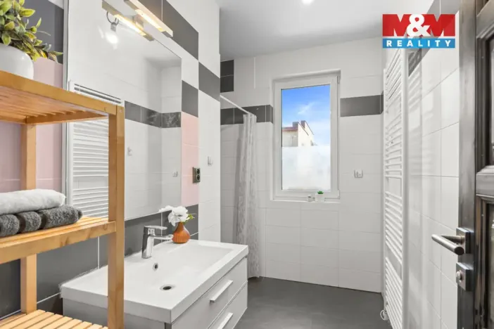 Prodej rodinného domu, Kladno - Rozdělov, U Cihelny, 216 m2