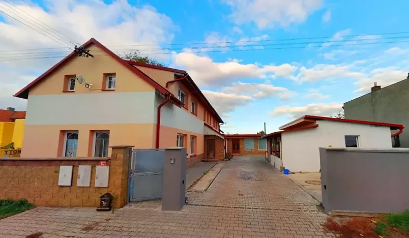 Prodej ubytování, Libenice, 299 m2