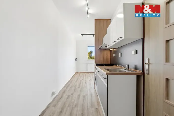Prodej bytu 1+kk, Nový Bor, Wolkerova, 27 m2