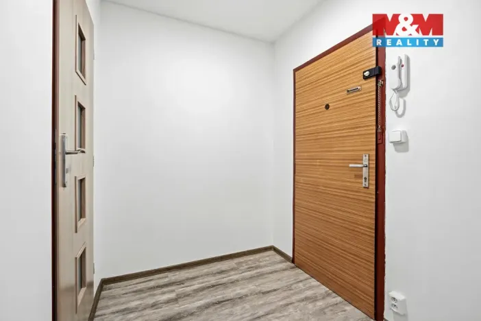 Prodej bytu 1+kk, Nový Bor, Wolkerova, 27 m2