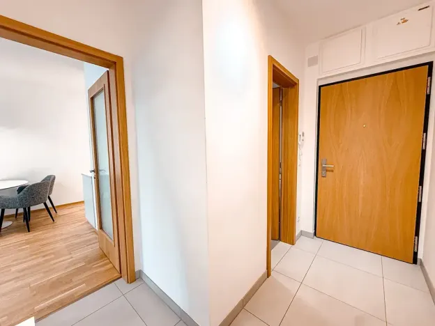 Pronájem bytu 2+kk, Praha - Holešovice, U průhonu, 51 m2