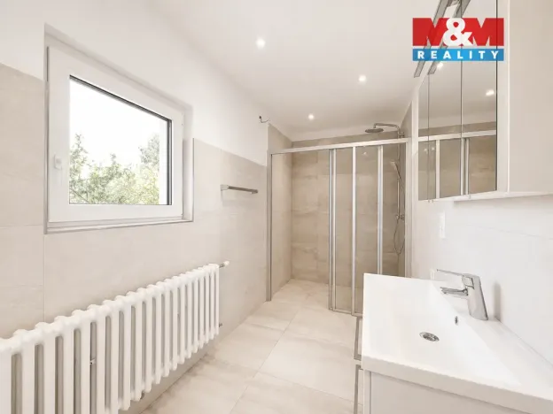 Pronájem bytu 3+kk, Praha - Běchovice, Na Korunce, 99 m2