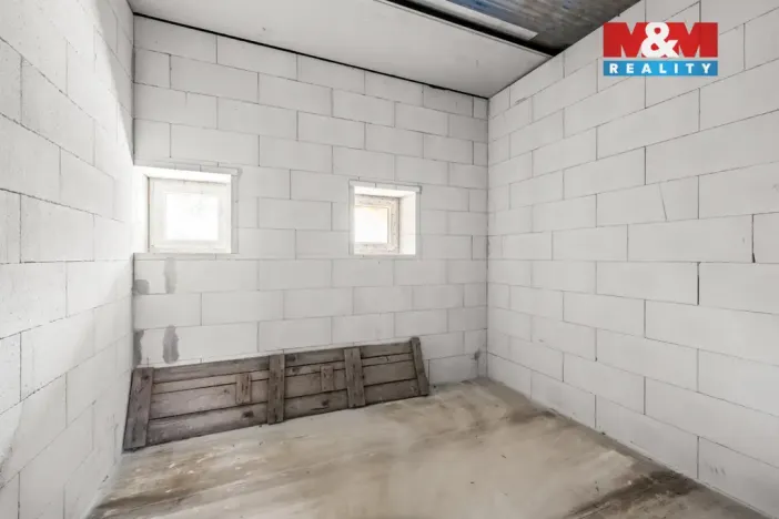 Prodej rodinného domu, Chyňava, Malá Strana, 475 m2