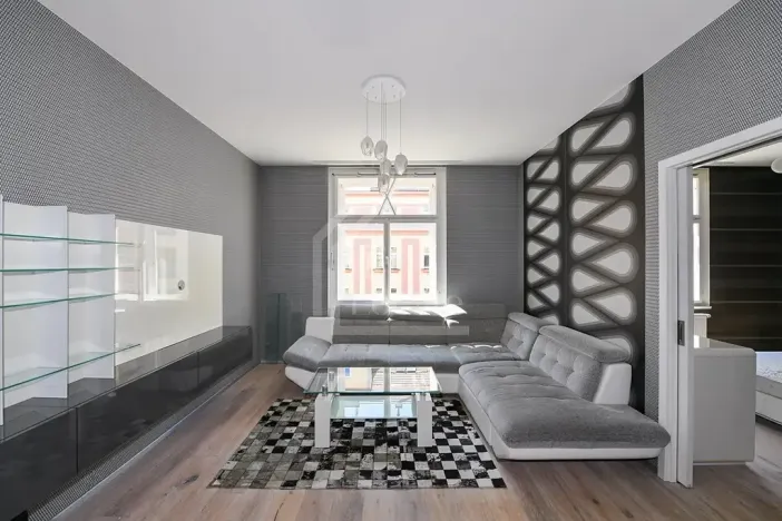Pronájem bytu 3+1, Praha - Bubeneč, Charlese de Gaulla, 95 m2