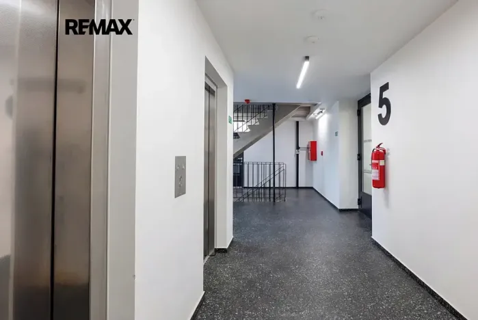 Prodej bytu 2+kk, Praha - Chodov, Čenětická, 48 m2