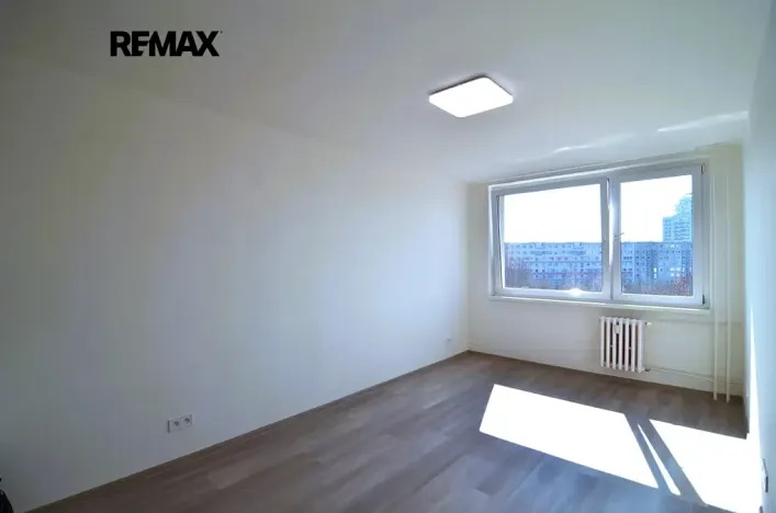 Pronájem bytu 2+kk, Praha - Stodůlky, Nušlova, 46 m2