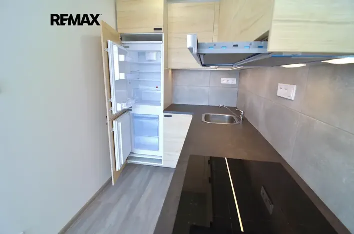 Pronájem bytu 2+kk, Praha - Stodůlky, Nušlova, 46 m2