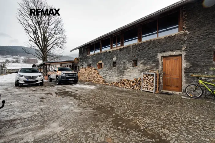 Prodej ubytování, Lipová-lázně, 703 m2