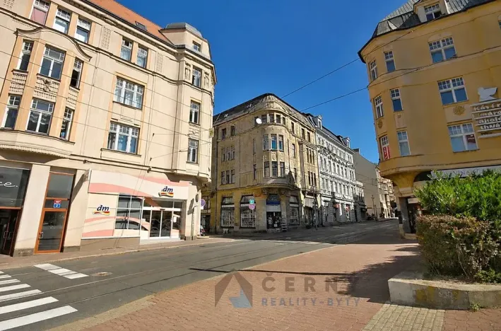 Prodej obchodního prostoru, Liberec, Liliová, 266 m2