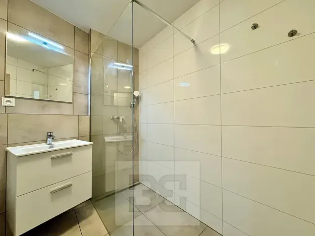 Pronájem bytu 1+kk, Brno, 38 m2