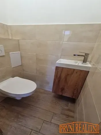Prodej bytu 2+kk, Uherský Brod, Ant. Dvořáka, 66 m2