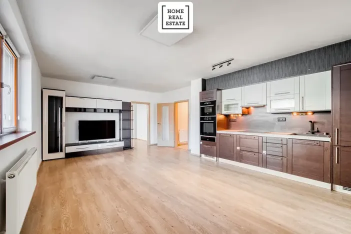 Prodej bytu 3+kk, Praha - Libeň, Nad Rokoskou, 77 m2