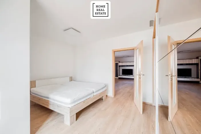 Prodej bytu 3+kk, Praha - Libeň, Nad Rokoskou, 77 m2