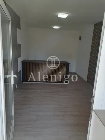 Prodej obchodního prostoru, Praha - Stodůlky, Janského, 15 m2