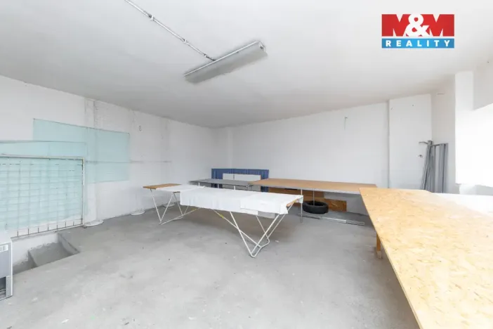 Pronájem obchodního prostoru, Slavkov u Brna, Palackého náměstí, 134 m2