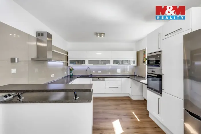 Prodej bytu 4+kk, Kladno - Kročehlavy, Generála Selnera, 103 m2