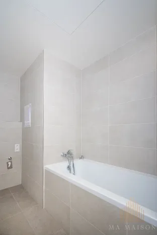 Pronájem bytu 2+kk, Praha - Vysočany, Smržových, 55 m2