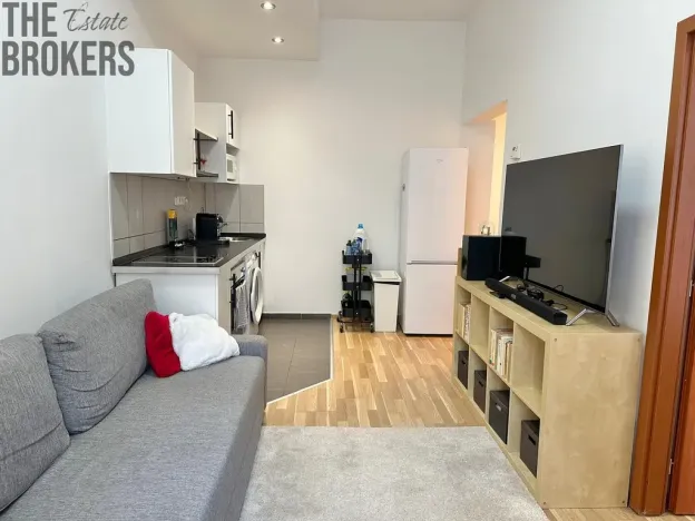 Pronájem bytu 2+kk, Praha - Košíře, Plzeňská, 36 m2