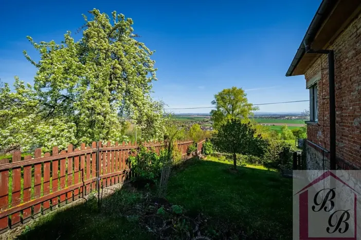 Prodej rodinného domu, Dobrovice, 219 m2