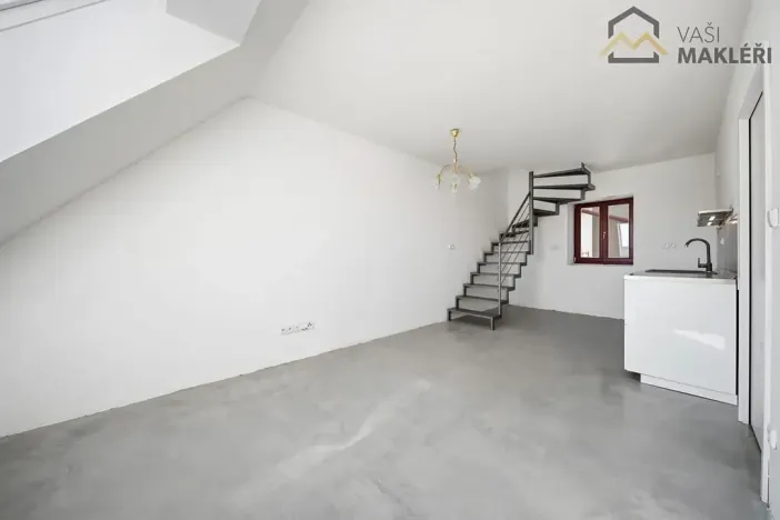 Prodej bytu 3+kk, Kutná Hora, náměstí Národního odboje, 67 m2