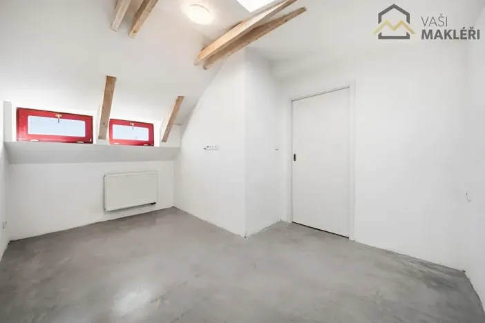 Prodej bytu 3+kk, Kutná Hora, náměstí Národního odboje, 67 m2