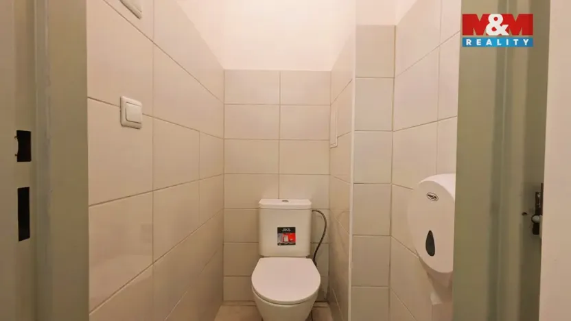 Pronájem obchodního prostoru, Praha - Kunratice, Jana Růžičky, 76 m2