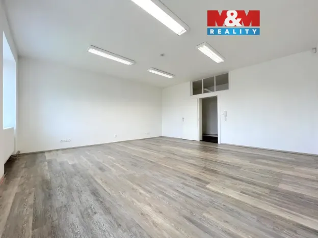 Pronájem kanceláře, Prostějov, nám. Spojenců, 34 m2
