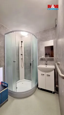 Pronájem bytu 3+1, Hradec Králové - Slezské Předměstí, Severní, 65 m2