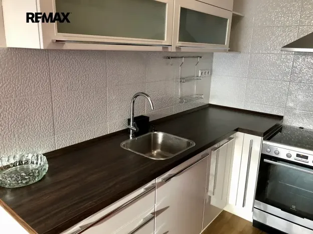 Pronájem bytu 2+kk, Praha - Chodov, Markušova, 42 m2