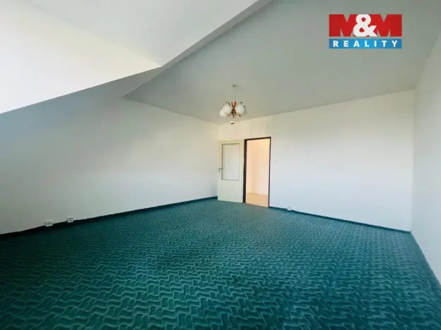 Pronájem bytu 3+1, Nepomuk, U Sokolovny, 85 m2