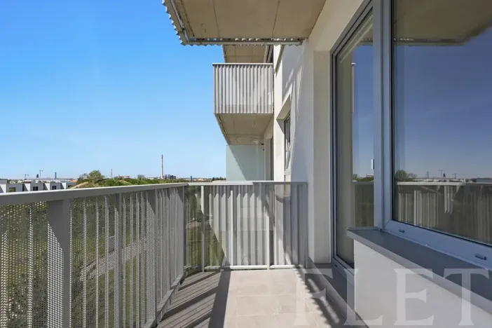 Pronájem bytu 1+kk, Praha - Dolní Měcholupy, Honzíkova, 30 m2