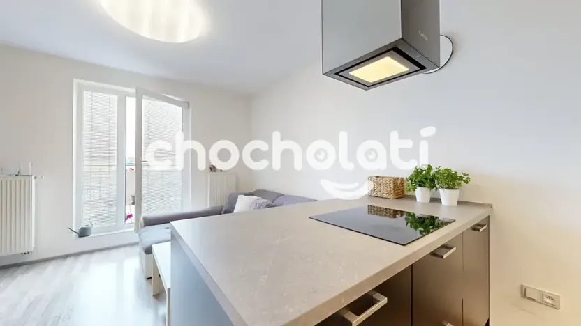 Pronájem bytu 2+kk, Pardubice, U Sportovní školy, 85 m2