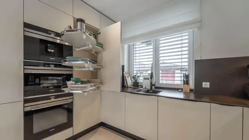Prodej rodinného domu, Šestajovice, Za Stodolama, 125 m2